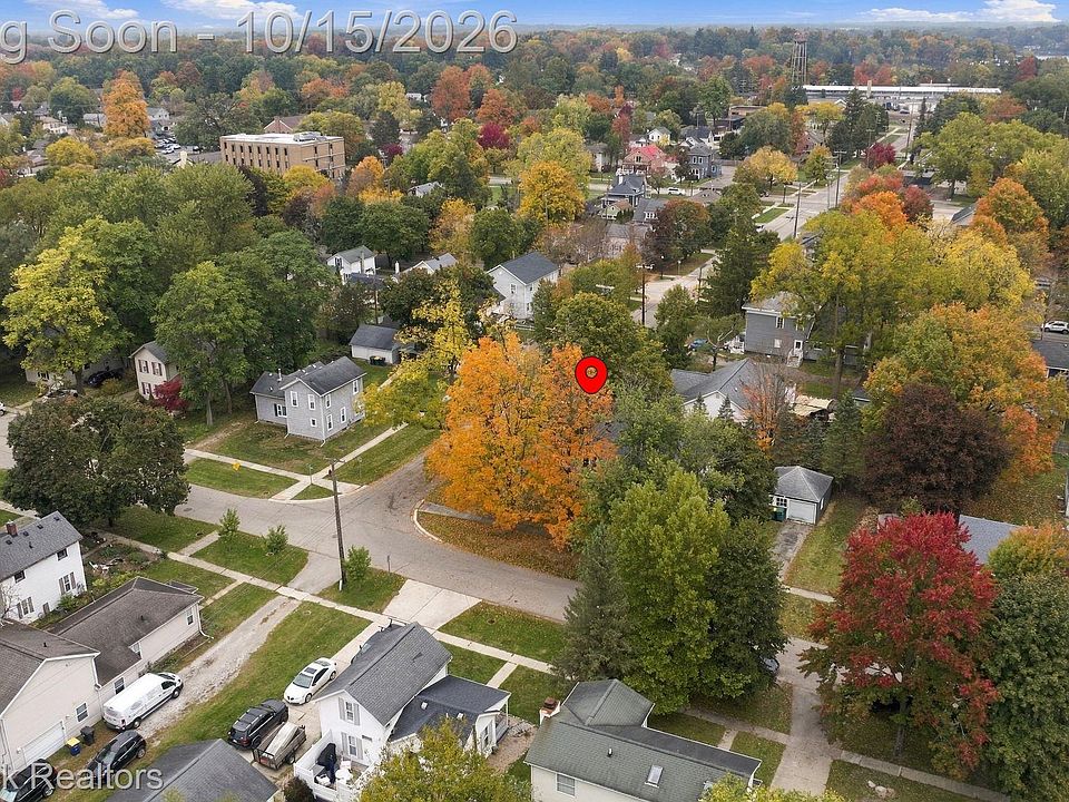 704 E Washington St, photo 29