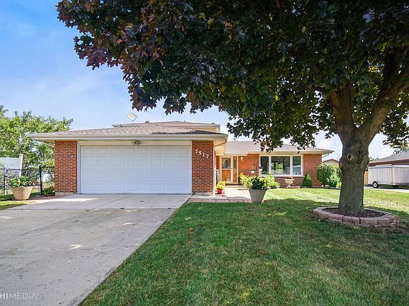 3rd image of 7517 Charmingfare Dr