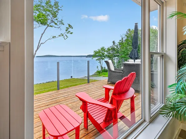 259 Maple Dr, Inverness, NS B0E 2K0