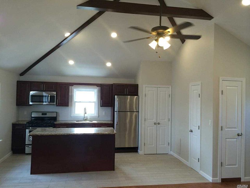 1st image of 38 Newport Rd Floor 3