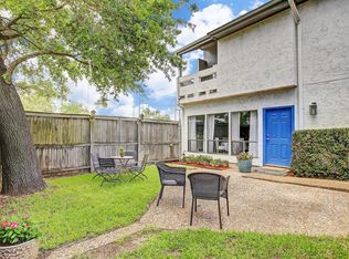 5910 Winsome Ln APT 1, Houston, TX 77057