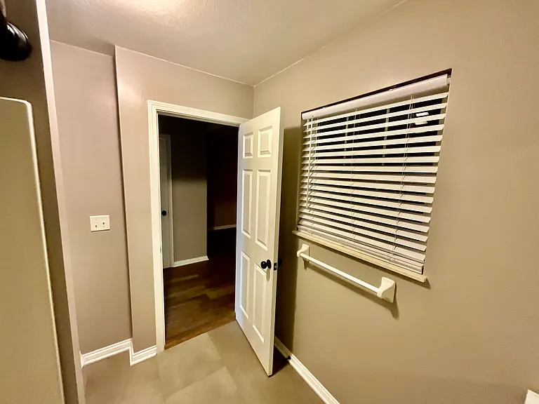 606 Chadwood Dr — Photo 33