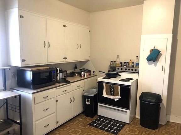3rd image of 2306 4th Street #3