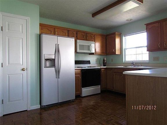 2nd image of 5672 Aspen Dr