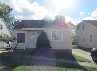 8005 Bremen Ave, Parma, OH 44129