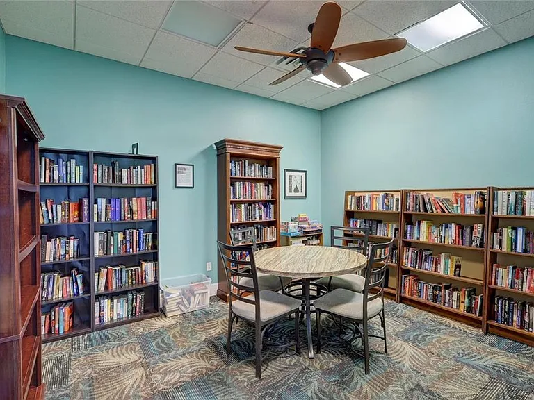 4805 Cobia Dr SE #D — Photo 70