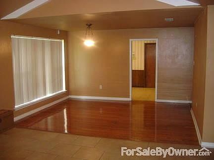 DIning room area
						:
						Beautiful refinished wood floors