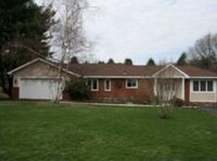 303 Wildwood Dr, Wappingers Falls, NY 12590