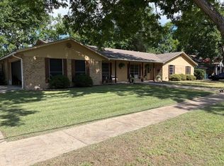 401 S Ross Ave, Mexia, TX 76667