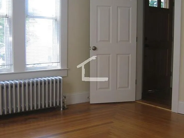 20 Eastburn St #1B — Photo 6