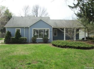 27675 Pickford St, Livonia, MI