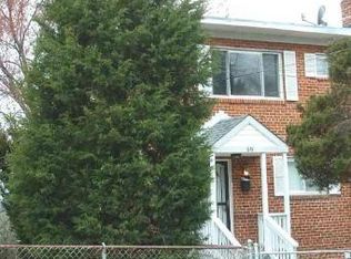 845 Neptune Ave, Oxon Hill, MD 20745