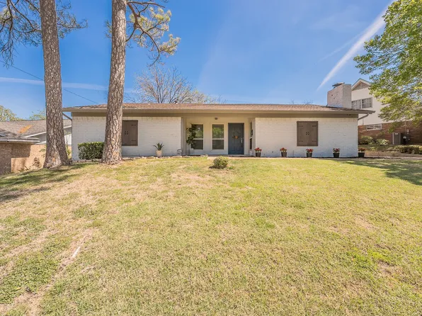 6517 Whitman Ave, Fort Worth, TX 76133