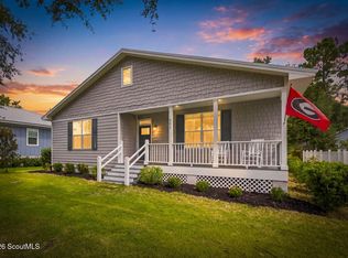 502 Ridge Rd, Darien, GA 31305
