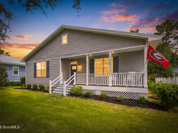 502 Ridge Rd, Darien, GA 31305
