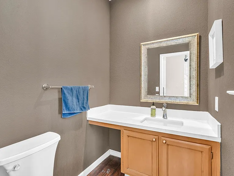 2451 Cherry Hills Dr — Photo 18