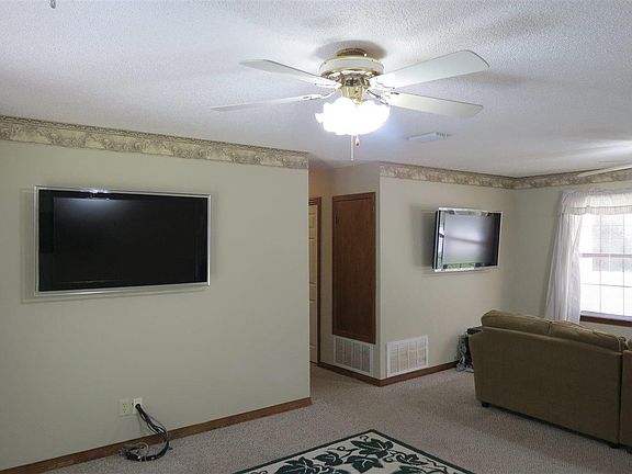 5th image of 807 N 59th Ave