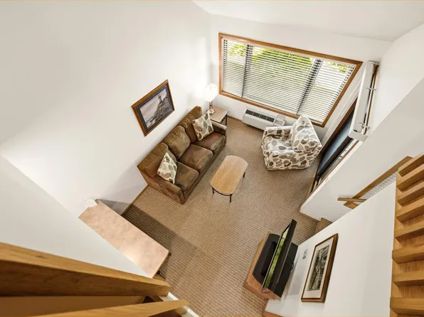 7741 State Highway 42 Unit 220, Egg Harbor, WI 54209