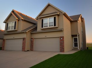 3612 Ballyford Dr, Bloomington, IL