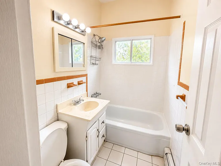 265 N Newbridge Rd #2C — Photo 6