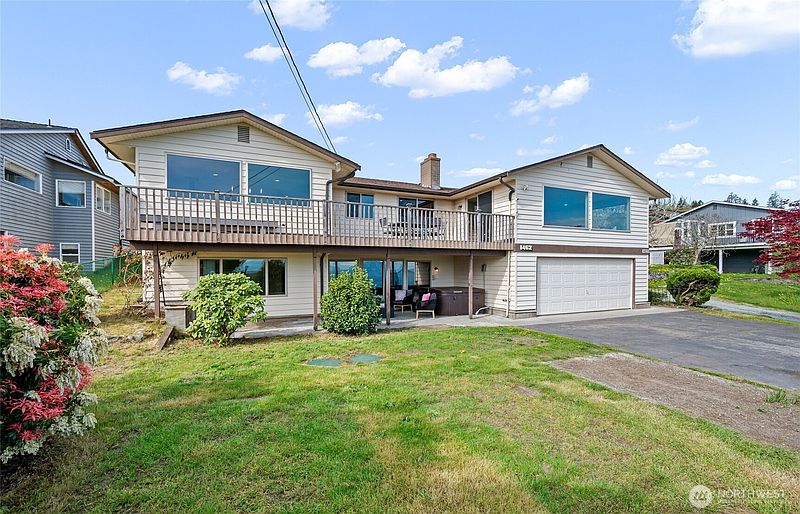 5th image of 1462 SE Camano Drive