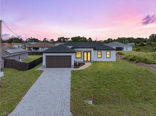 2816 18th St SW, Lehigh Acres, FL 33976