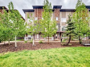 606 E Skyview Point Pl NE, Calgary, AB T3N 0L7