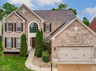 9752 Blue Spruce Dr, Springboro, OH 45066