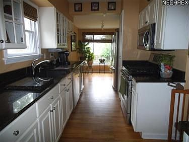 5th image of 4509 S Hills Dr