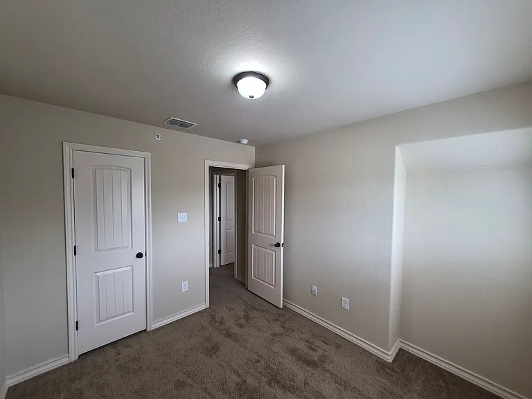6619 Arancione Ave #102 — Photo 23