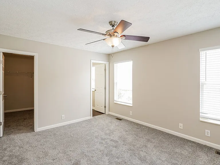 3505 Glenfalls Dr — Photo 11