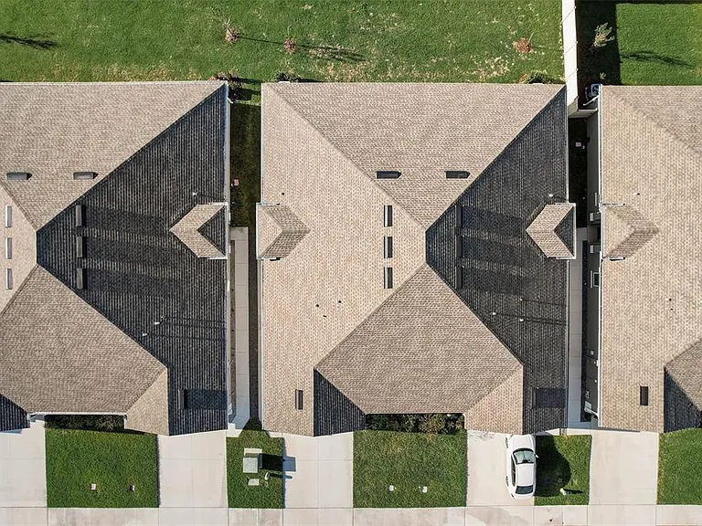 18027 Turning Leaf Cir — Photo 50