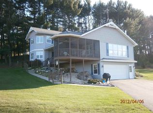 W11369 Monaco Dr, Merrimac, WI 53561