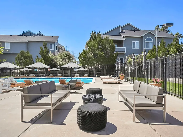 The Pool at Horizon East Apartments.