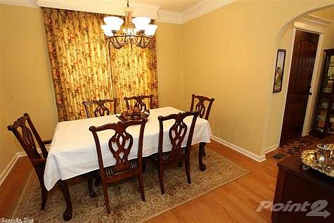 5th image of 821 Cobblestone Cir