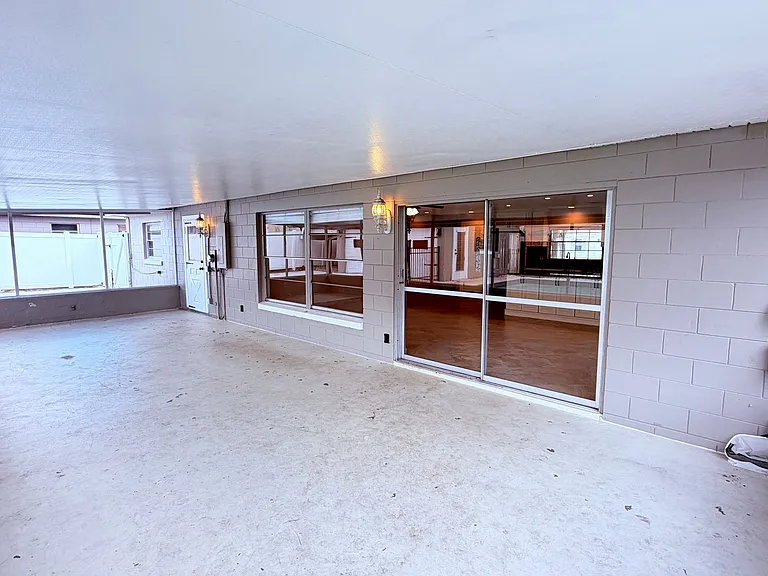 6 Carriage Hill Cir — Photo 12