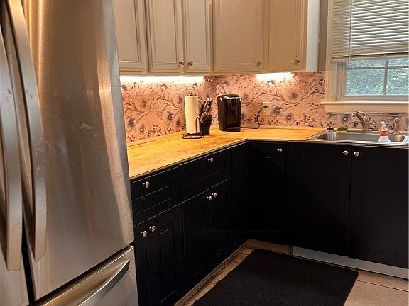 4th image of 5649 Emory Drive