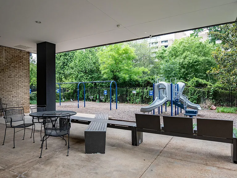 1301 Delaware Ave SW #812 — Photo 27