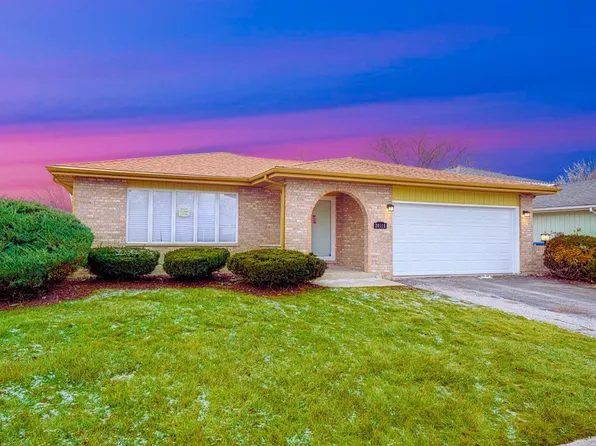 20116 Redwood Ave, Lynwood, IL 60411