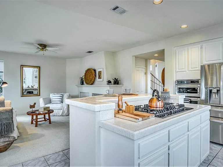 3233 Quail Hollow Dr #1 — Photo 45