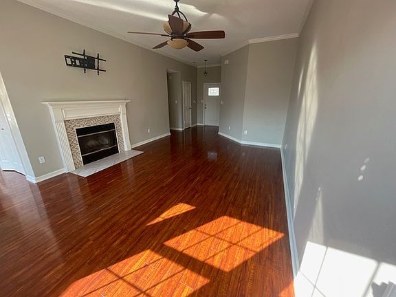 3rd image of 234 River Oaks Dr