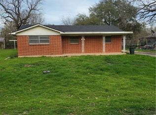 207 N Bordon St, Lorena, TX 76655