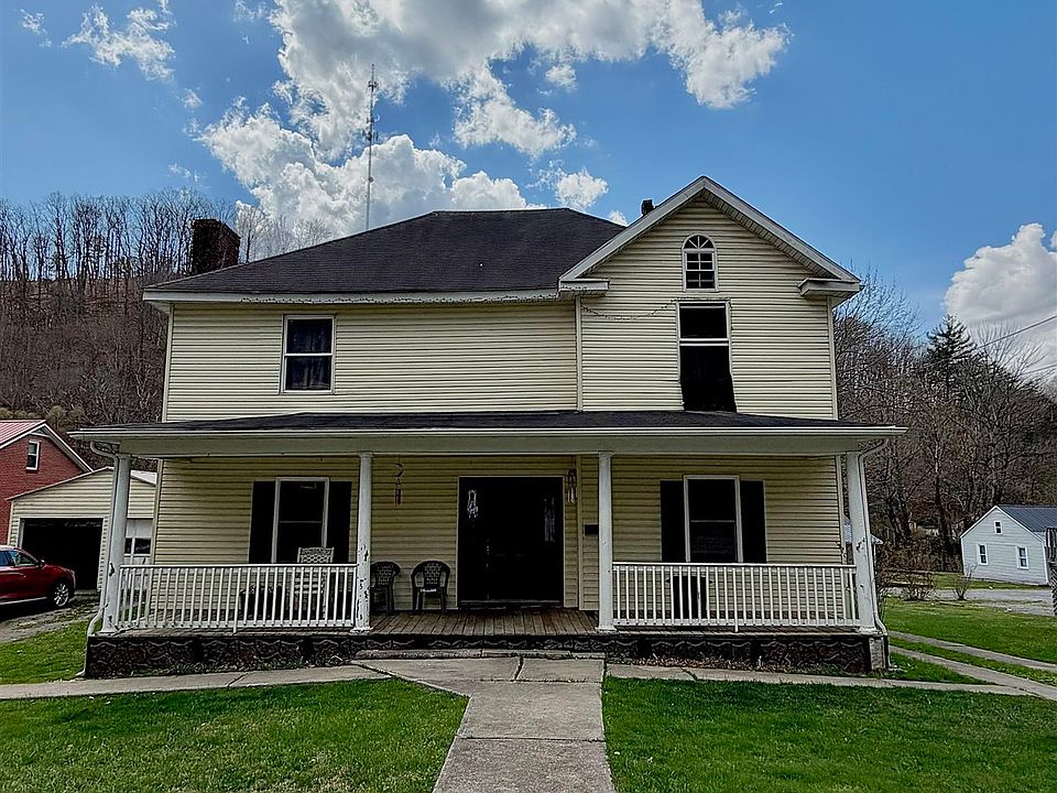 1st image of 116 Aspen Ct