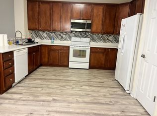 2008 Paramont Ave, Chesapeake, VA 23320