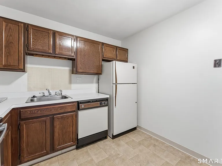 2316 Cromwell Hills Dr #2316 — Photo 4