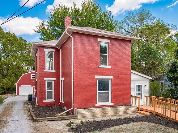 4th image of 146 Elwood Ave