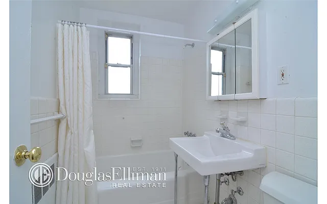 Sold by Douglas Elliman | media 67