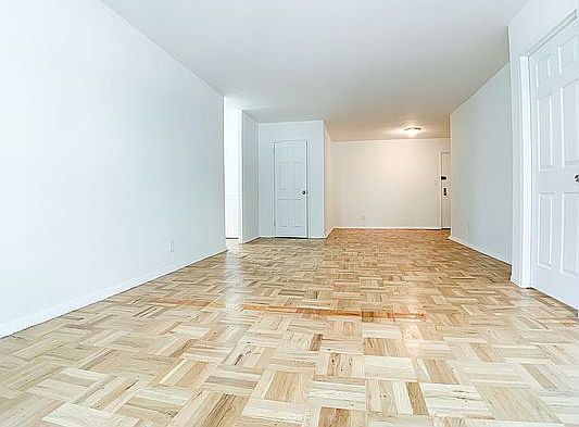 4th image of 340 E 74th St APT 3E