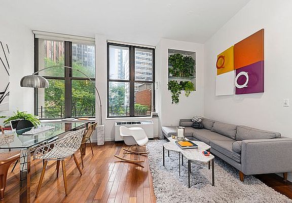 3rd image of 82 Beaver St APT 201