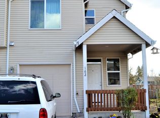 162 Fenton Ave APT C, Molalla, OR 97038